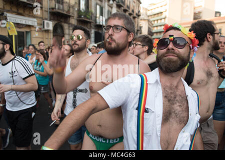 Da Palermo orgoglio, il big one Gay Pride nell area del Mediterraneo Foto Stock