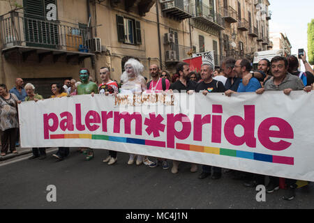Da Palermo orgoglio, il big one Gay Pride nell area del Mediterraneo Foto Stock