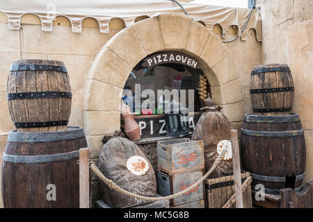 Il forno della pizza ristorante al Wild Wadi Water Park a Dubai, UAE, Medio Oriente. Foto Stock