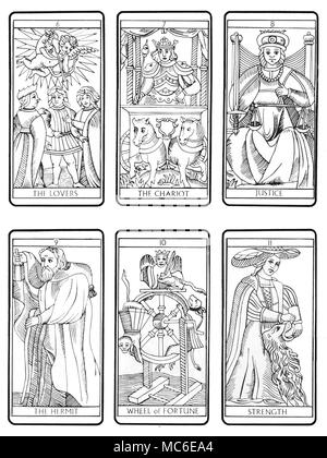 Tarocchi - Mazzo di Marsiglia Il secondo sei della sequenza di 22 carte dei Tarocchi (secondo il tradizionale design di Marsiglia), dalla sesta carta (gli amanti), attraverso il carro, la giustizia, l'Eremita, la Ruota della Fortuna e forza. I restanti sequenze sono disponibili, in lotti di 6. Foto Stock