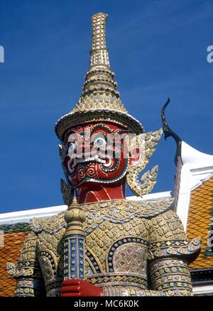 Demoni - Tempio demoniaca tutori in Grand Palace, Bangkok. Il XVIII secolo Foto Stock