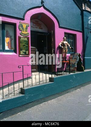 Automata - Museo del Giocattolo facciata del Museo del giocattolo - una delle più grandi collezioni in mostra a Lincoln. Il parlare uomo forte identifica se stesso come Sansone Foto Stock