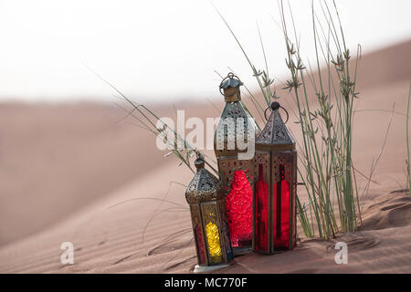 Il Ramadan lanterne in deserto Foto Stock