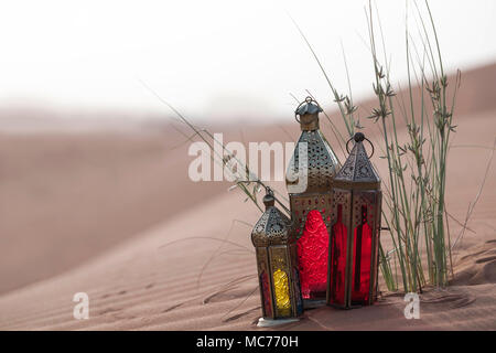 Il Ramadan lanterne in deserto Foto Stock