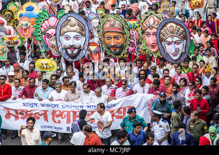 Bangla Noboborsho: Shuvo Noboborsho è occasione di Bangla Anno Nuovo. È la tradizione del popolo del Bangladesh nonché le persone che parlano bangle in tutto il mondo. Foto Stock