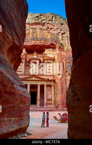 Al Tesoro Khazneh, Petra antica città, Giordania Foto Stock