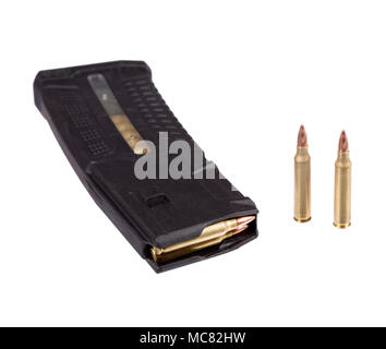 Bulletes ed elevata capacità di magazzino che passa in un moderno assa Foto Stock