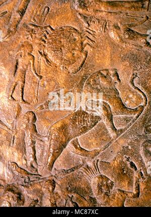 Astrologia egiziana Denderah immagine della costellazione del zodiacale leone e cancro il primo secolo constellational soffitto nel tempio di Hathor Denderah Egitto Foto Stock
