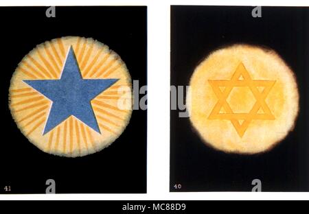 Teosofia immagini di thoughtforms sul piano astrale come si vede dalla direzione chiaroveggente. Dal 1910 Edition di Besant e Leadbeater 'Thoughtforms' Foto Stock