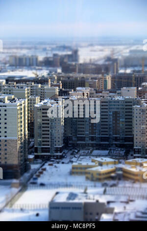 Edifici residenziali a Astana, Kazakistan, a -24 gradi Celsius Foto Stock