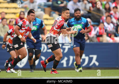 Tokyo, Giappone. Xiv Apr, 2018. Yu Tamura (Sunwolves) Rugby : 2018 Super partita di rugby tra Sunwolves 10-24 Blues al Prince Chichibu Memorial Stadium a Tokyo in Giappone . Credito: YUTAKA AFLO/sport/Alamy Live News Foto Stock