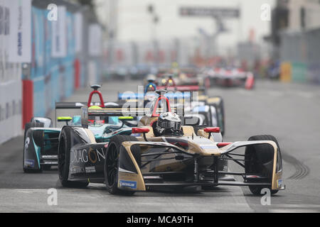 Roma, Italia. Xiv Apr, 2018. 14.04.2018. EUR, Roma, Italia: ABB Formula-E campionato FIA di Roma e Premio 2018. Sam Bird con Virgin Racing win E- Prix 2018a Roma, Lucas di Grassi, Audi Sport un Lotterer con TECHEETAH. Credit: Indipendente Agenzia fotografica/Alamy Live News Foto Stock