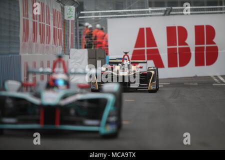 Roma, Italia. Xiv Apr, 2018. 14.04.2018. EUR, Roma, Italia: ABB Formula-E campionato FIA di Roma e Premio 2018. Sam Bird con Virgin Racing win E- Prix 2018a Roma, Lucas di Grassi, Audi Sport un Lotterer con TECHEETAH. Credit: Indipendente Agenzia fotografica/Alamy Live News Foto Stock