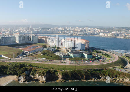 Vista aerea di La Coruna, dalla cima della Torre di Ercole. Foto Stock