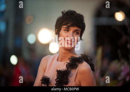 Malaga, Spagna. Xiv Apr, 2018. Attrice spagnola Paz Vega pone sul tappeto rosso al di fuori del Teatro Cervantes durante il XXI International Malaga Film Festival, in Malaga. Credito: Gesù Merida/SOPA Immagini/ZUMA filo/Alamy Live News Foto Stock