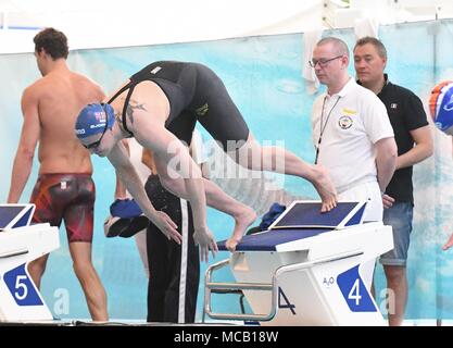 Bergen, Norvegia . Xv Apr, 2018. Bergen, Norvegia. Xv Apr, 2018. Susann Bjørnsen della Norvegia con 25.92 e 2nd. miglior tempo in finale al più tardi oggi a 50m freestyle a Bergen nuotare Festival. La finale si terrà in tre round knockout cup. Credito: Kjell Eirik Irgens Henanger/Alamy Live News Credito: Kjell Eirik Irgens Henanger/Alamy Live News Foto Stock