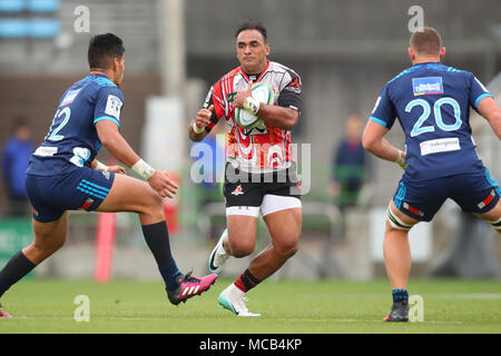 Tokyo, Giappone. Xiv Apr, 2018. Semisi Masirewa (Sunwolves) Rugby : 2018 Super partita di rugby tra Sunwolves 10-24 Blues al Prince Chichibu Memorial Stadium a Tokyo in Giappone . Credito: YUTAKA AFLO/sport/Alamy Live News Foto Stock