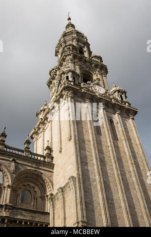 La Cattedrale di Santiago de Compostela con la Torre da Berenguela Foto Stock