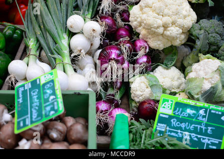 Prodotti freschi dal mercato del contadino Foto Stock