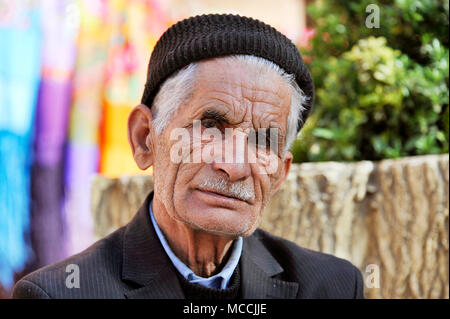 Anziani abitante, Abyaneh - Iran Foto Stock