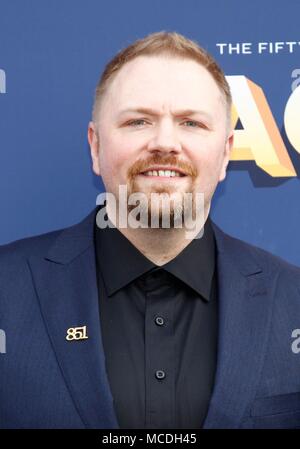 Josh Osborne presso gli arrivi per 53L'Accademia di Musica Country (ACM) Awards - Gli arrivi 3, MGM Grand Garden Arena di Las Vegas NV, Aprile 15, 2018. Foto di: JA/Everett Collection Foto Stock