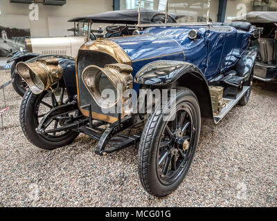 Praga, Repubblica Ceca - 8 Marzo 2017: Oldtimer Benz 16-40 HP, dal 1914, esposti nel Museo Tecnico Nazionale di Praga Foto Stock