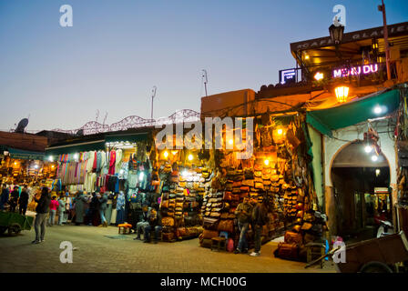 Jamaa el Fna, Medina, Marrakech, Marocco, Africa settentrionale Foto Stock