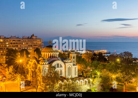 Salonicco, Grecia - 30 Marzo 2018: vista serale di Salonicco Foto Stock