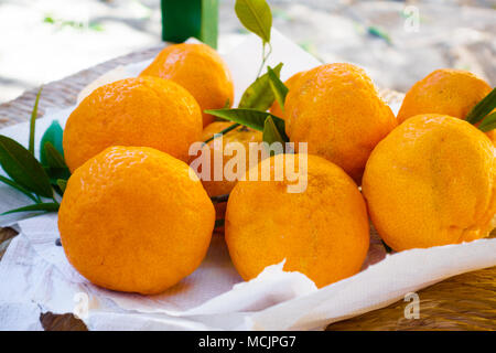 Close-up di arance fresche, Grecia Foto Stock