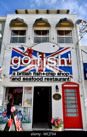 Andare pescare un pesce britannico e del chip shop e il ristorante di pesce in Rehoboth Beach, Delaware, STATI UNITI D'AMERICA Foto Stock