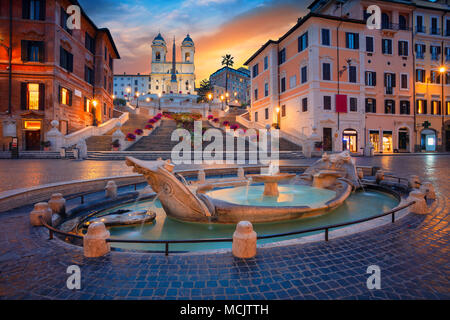 Roma. Cityscape immagine della Scalinata di piazza di Spagna a Roma, in Italia durante il sunrise. Foto Stock