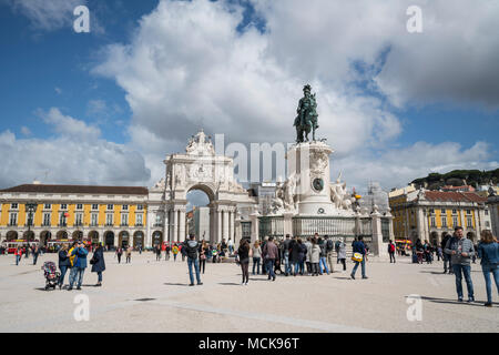 La Rua Augusta e Arco da Vitoria a Lisbona, Portogallo Foto Stock