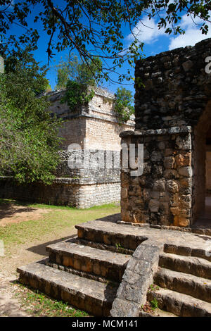 Le maestose rovine in Ek Balam. Ek Balam è un Yucatec-Maya sito archeologico entro il comune di Temozón, Yucatan, Messico. Foto Stock