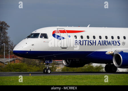 British Airways Embraer ERJ 170170 -100 G-LCYE effettuare i voli di addestramento da Londra aeroporto di Southend, Essex. Volo BA formazione. BA Cityflyer Express Limited Foto Stock