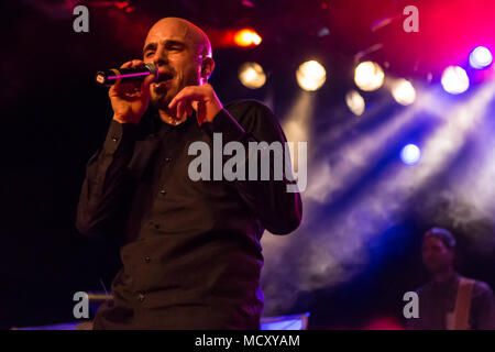 La Svizzera e il reggae cantante ragas Dodo live in Schüür Lucerna, Svizzera Foto Stock