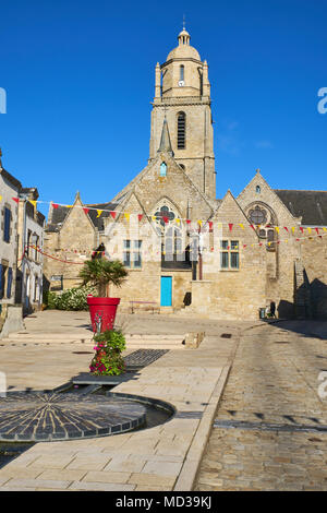 Francia, Loire-Atlantique, Batz-sur-Mer, Saint Guenole chiesa Foto Stock