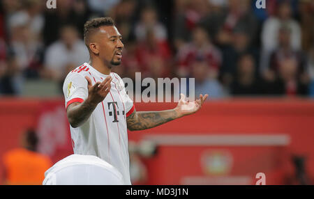 Leverkusen, Germania 17 aprile 2018, coppa di calcio semifinali, Bayer 04 Leverkusen vs FC Bayern Muenchen: Jerome Boateng (FCB) gesti. Credito: Juergen schwarz/Alamy Live News Foto Stock