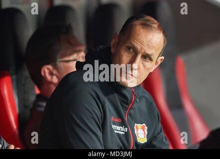 Leverkusen-FC Bayern Munich Soccer, Leverkusen, Aprile 17, 2018 Heiko HERRLICH, pullman Leverkusen Bayer 04 Leverkusen - FC Bayern Monaco 1.Division DFB Pokal, Lega calcio tedesca, Leverkusen, 17 aprile 2018, STAGIONE 2017/2018 © Peter Schatz / Alamy Live News Foto Stock