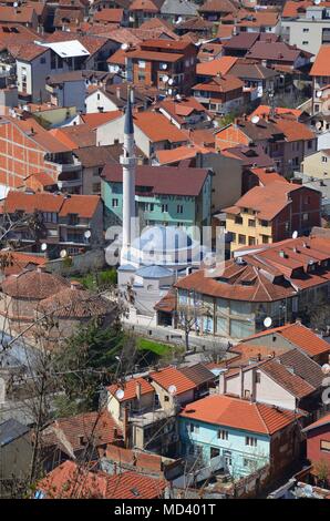 Prizren, un antico e pittoresco paese in Kosovo Foto Stock