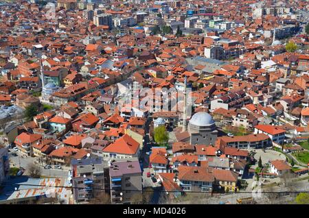 Prizren, un antico e pittoresco paese in Kosovo Foto Stock