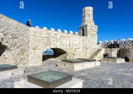 Heraklion, Creta / Grecia - Novembre 22, 2017: vista sul tetto della fortezza Koules con il vecchio faro Foto Stock