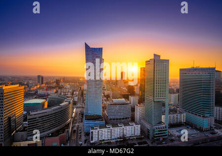 I moderni grattacieli a Varsavia down town, Polonia. Foto Stock
