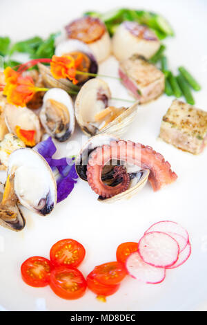 Ingredienti per il caldo de mariscos (pesce bisque) La Corona di Puerto Vallarta, Jalisco, Messico Foto Stock