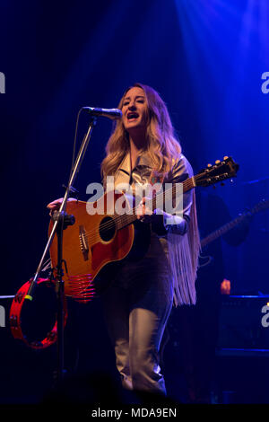 Toronto, Canada. 18 Aprile, 2018. Margo Prezzo esegue al Danforth Music Hall sul suo Nowhere Fast Tour di Toronto. Credito: Bobby Singh/Alamy Live News. Foto Stock