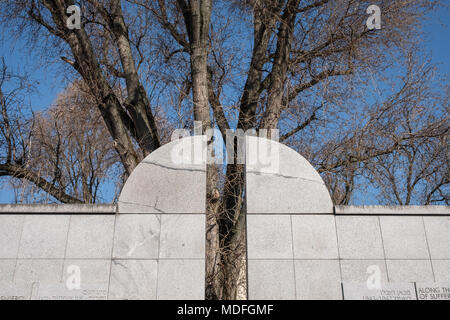 Close up Umschlagplatz Memorial, dove gli ebrei sono stati raccolti per essere deportati dal Ghetto Ebraico di una morte quasi certa, Durante WW2 Foto Stock