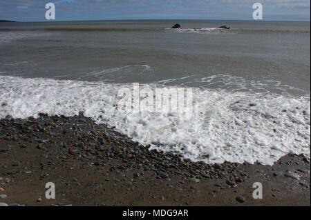 Azione di onda a Long Beach, Lower East Chezzetcook, Nova Scotia, Canada Foto Stock