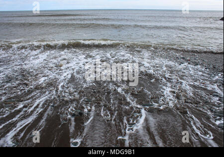 Azione di onda a Long Beach, Lower East Chezzetcook, Nova Scotia, Canada Foto Stock