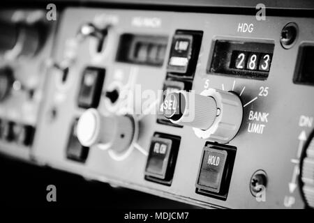 La modalità di volo il pannello di controllo sul ponte di volo di un Boeing 747-400 Foto Stock