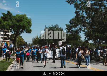 Marzo per la nostra vita a livello nazionale evento in downtown Orlando, Florida (2018). Foto Stock