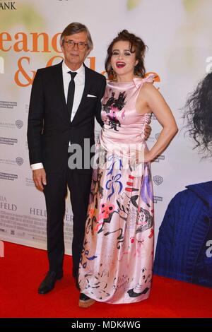 Helena Bonham Carter e il regista Bille August Eleanor & Colette premiere presso AGON Lichtburg on April 19, 2018 a Essen, | Verwendung weltweit/picture alliance Foto Stock